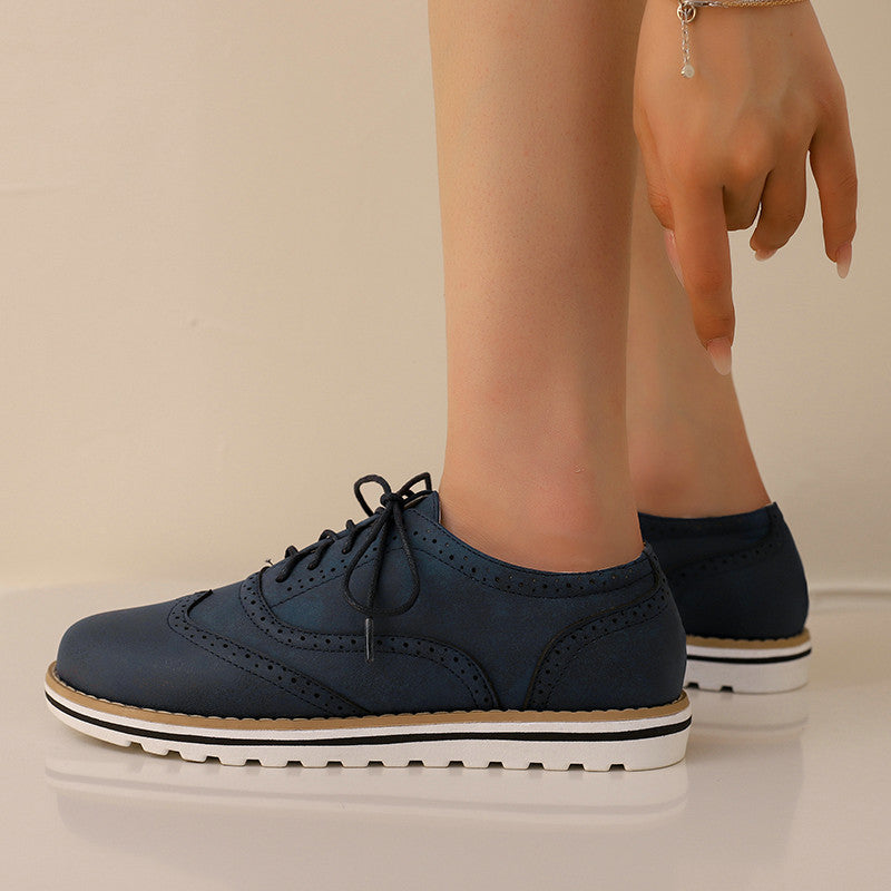 Sloane - oxfordowe buty sznurowane z wycięciem