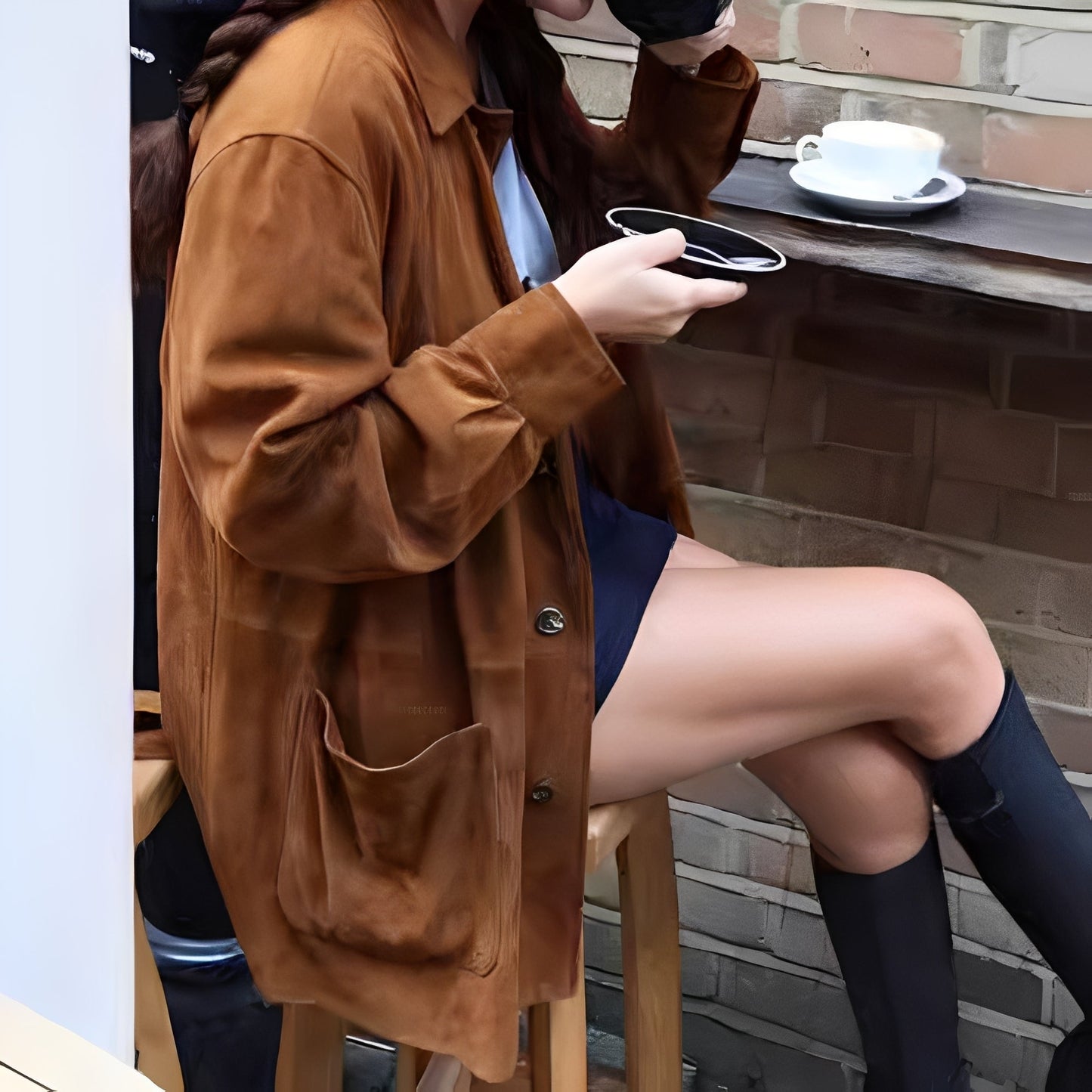 Armelle - Damska kurtka z miękkiego zamszu z kieszeniami naszywanymi