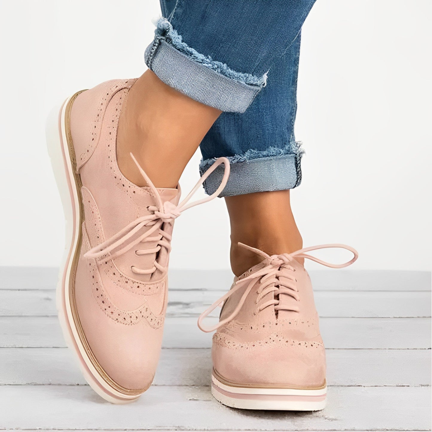 Sloane - oxfordowe buty sznurowane z wycięciem