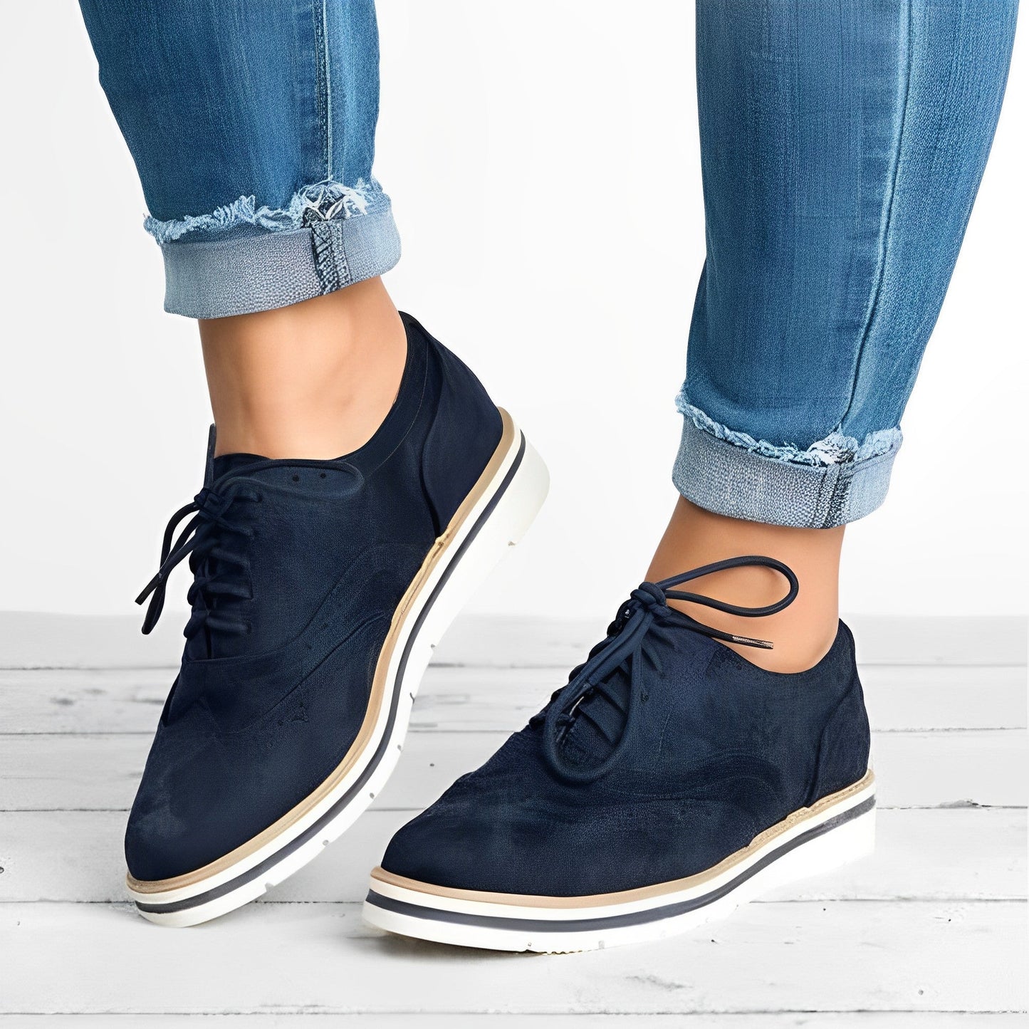 Sloane - oxfordowe buty sznurowane z wycięciem