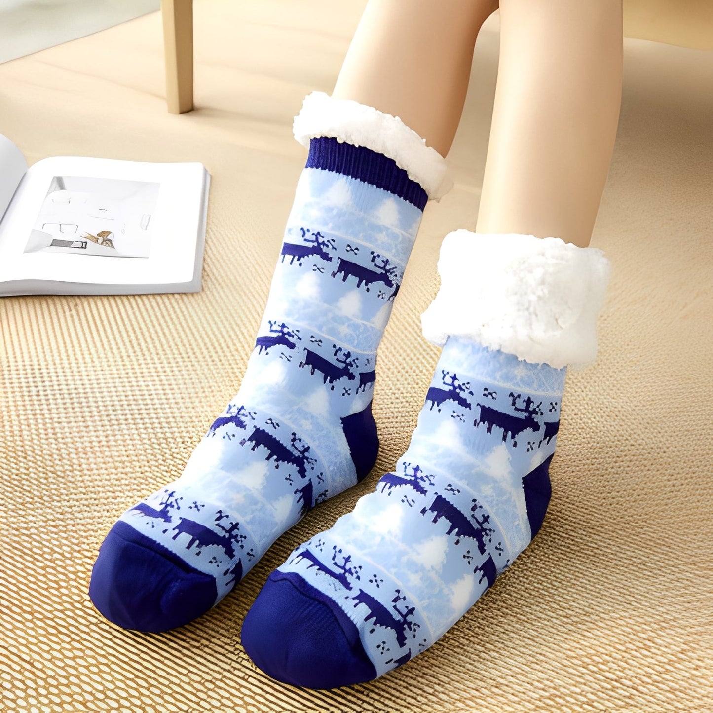 Clarice - Stylowe średniej długości świąteczne skarpetki dla dam