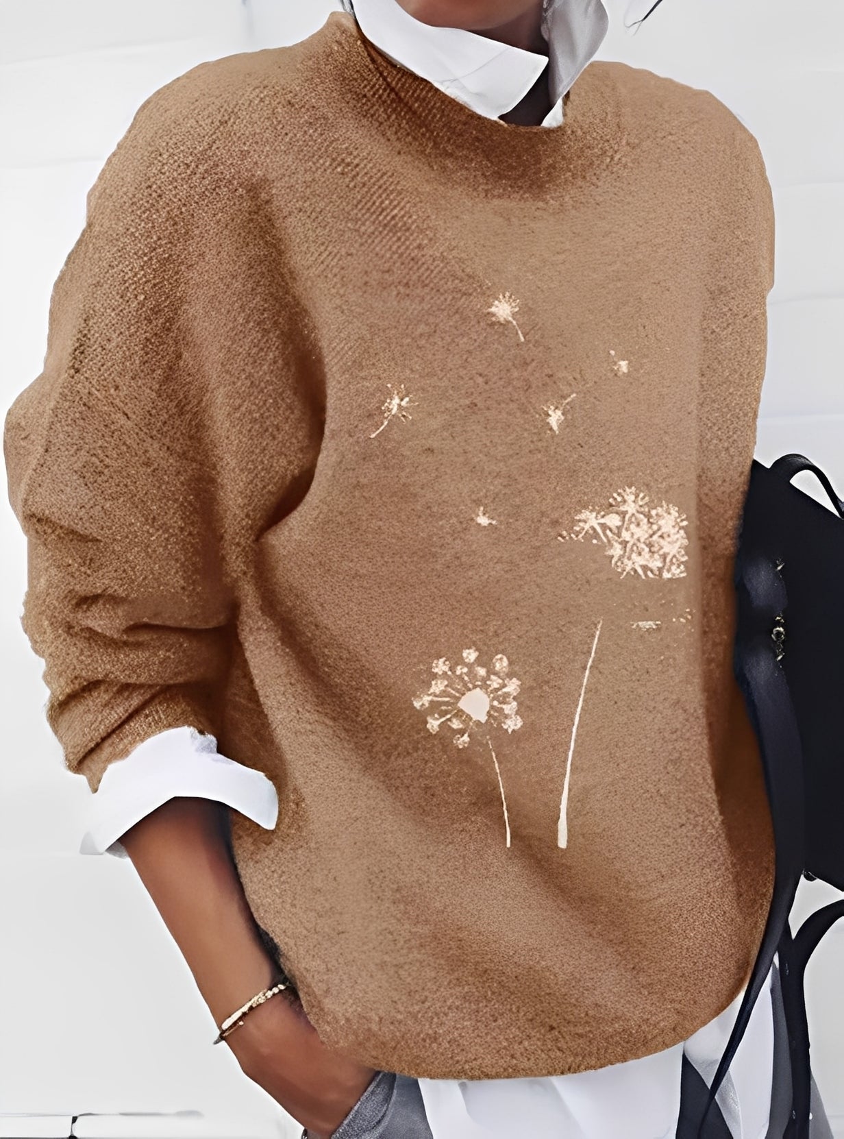 Milly - Stylowy, luźno szyty sweter z nadrukiem dla kobiet