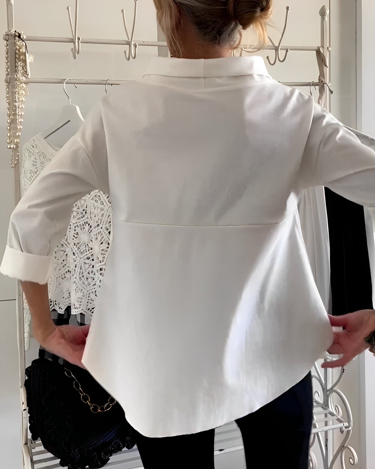 Orinda - Elegancki top damski z półkołnierzykiem