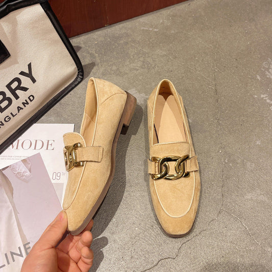 Alice - Klasyczne, masywne zamszowe loafers dla kobiet