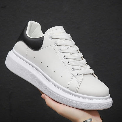 PumpUP - Sneakersy z grubą podeszwą i platformą