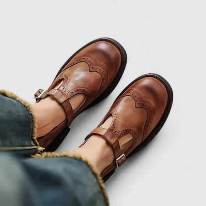 Léana - Klasyczne skórzane buty damskie z paskiem w kształcie T