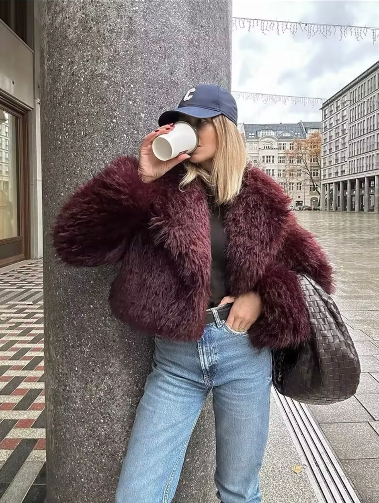 Suzy - Kurtka ze sztucznego futra Edycja limitowana