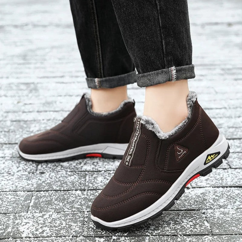 GripTrail – Damskie sneakersy z polarową, antypoślizgową podeszwą