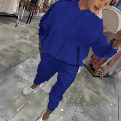 Tiffany - Stylowy zestaw z bluzą z kapturem i spodniami dla kobiet