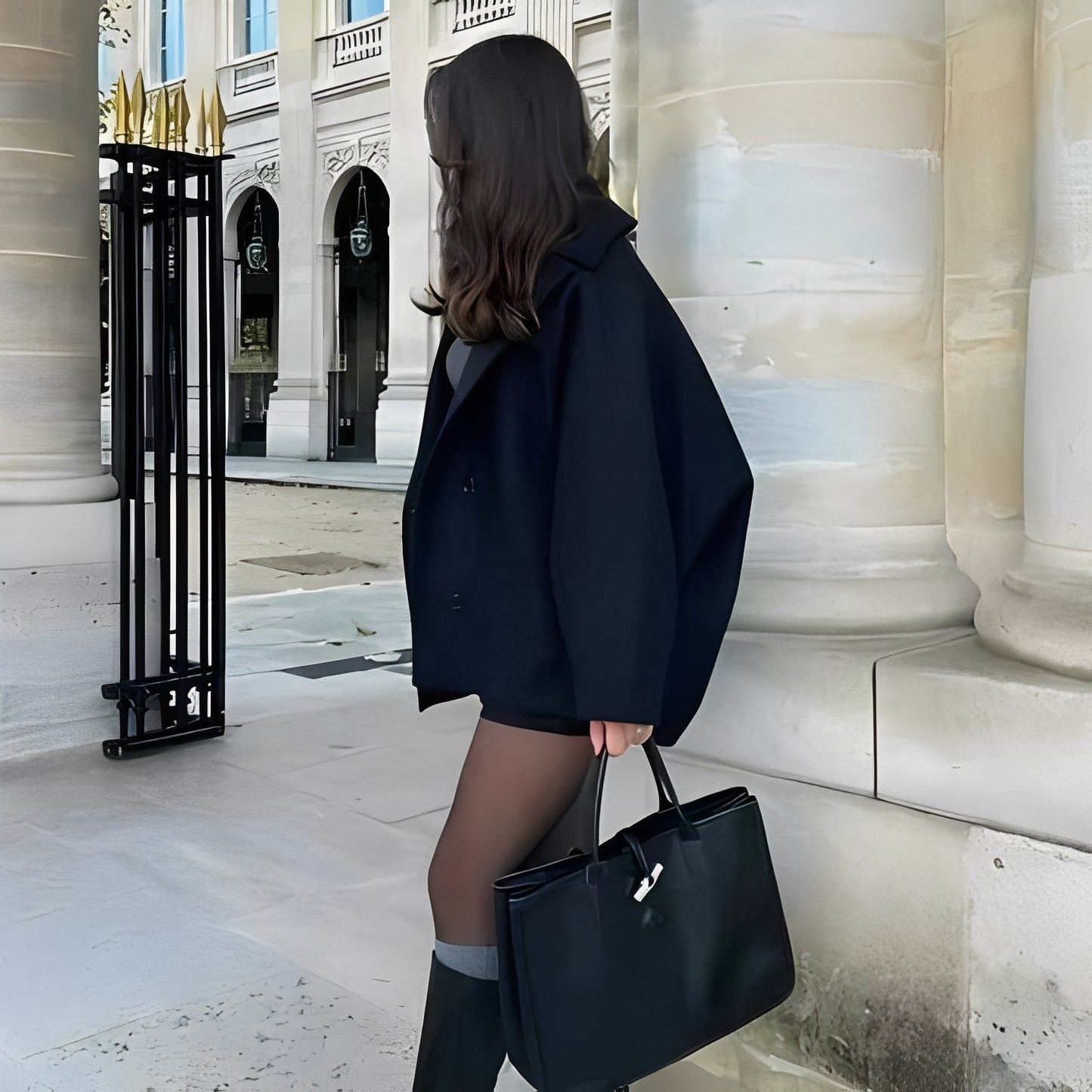 Rosalee - Elegancki krótki płaszcz wełniany dla kobiet