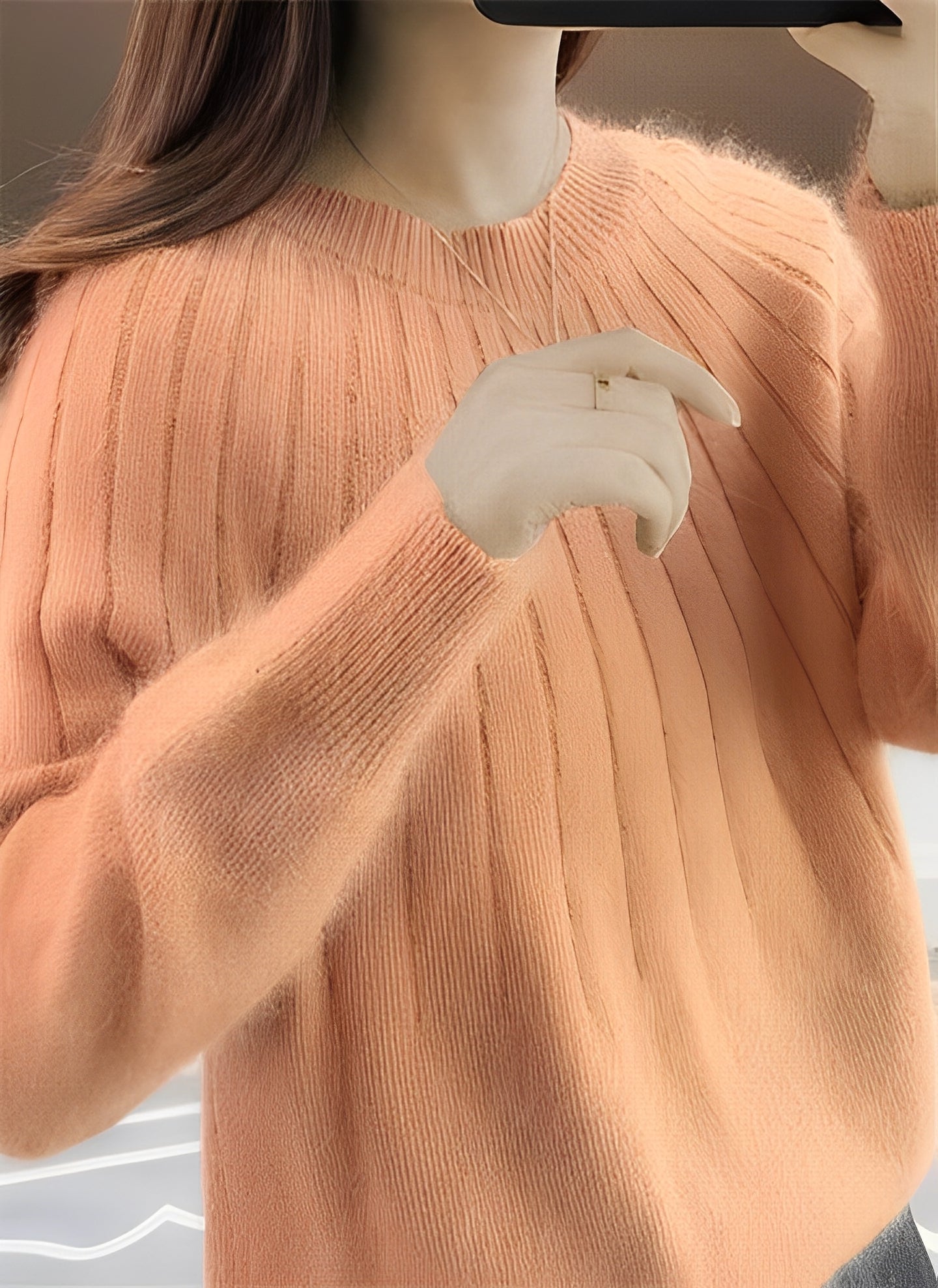 Cornelia - Luźny, kaszmirowy sweter dla kobiet